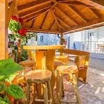 Apartment Vesna By Interhome