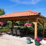 Vesna By Interhome *