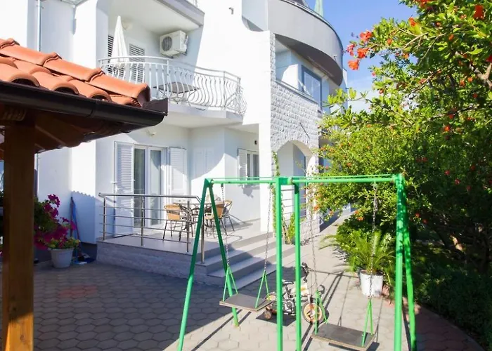 Apartment Apartmani Vesna Grebastica By Interhome 公寓 Grebaštica