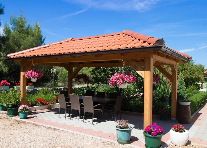 Vesna By Interhome *