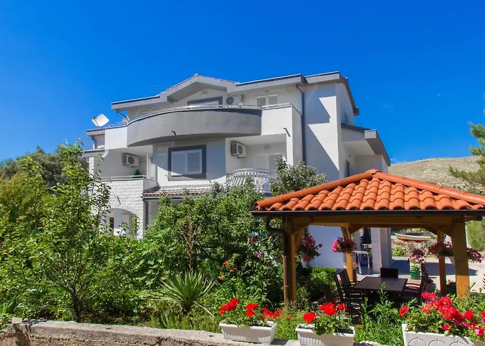 דירה Apartment Apartmani Vesna Grebastica By Interhome Grebaštica